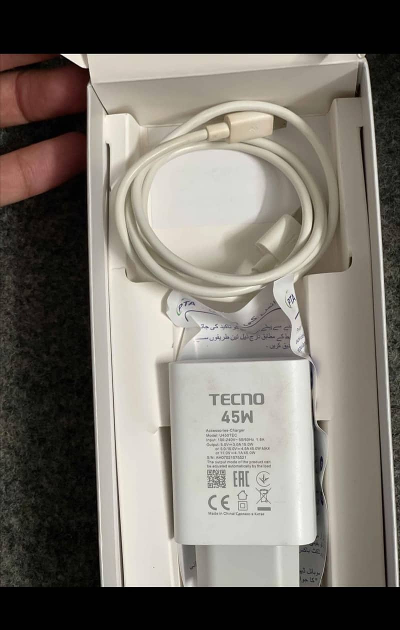 Tecno spark 40 1