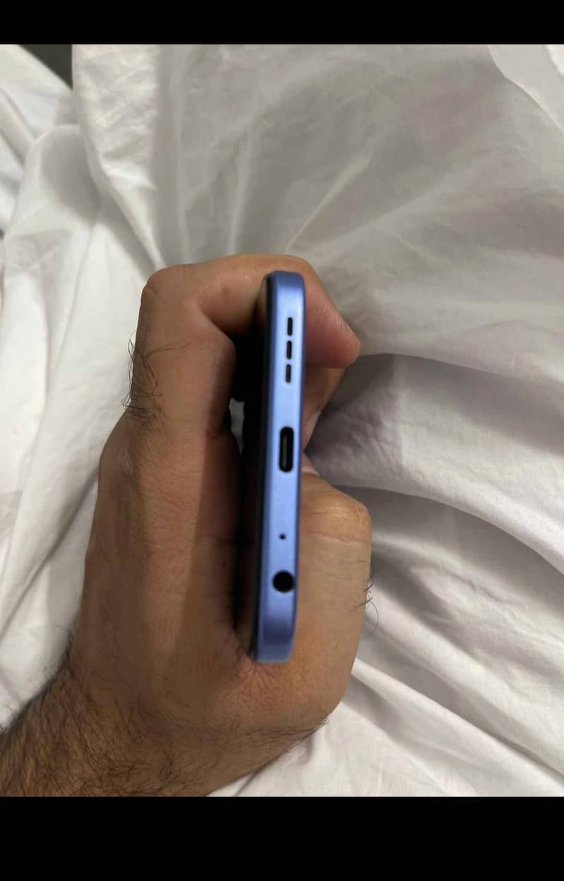 Tecno spark 40 4