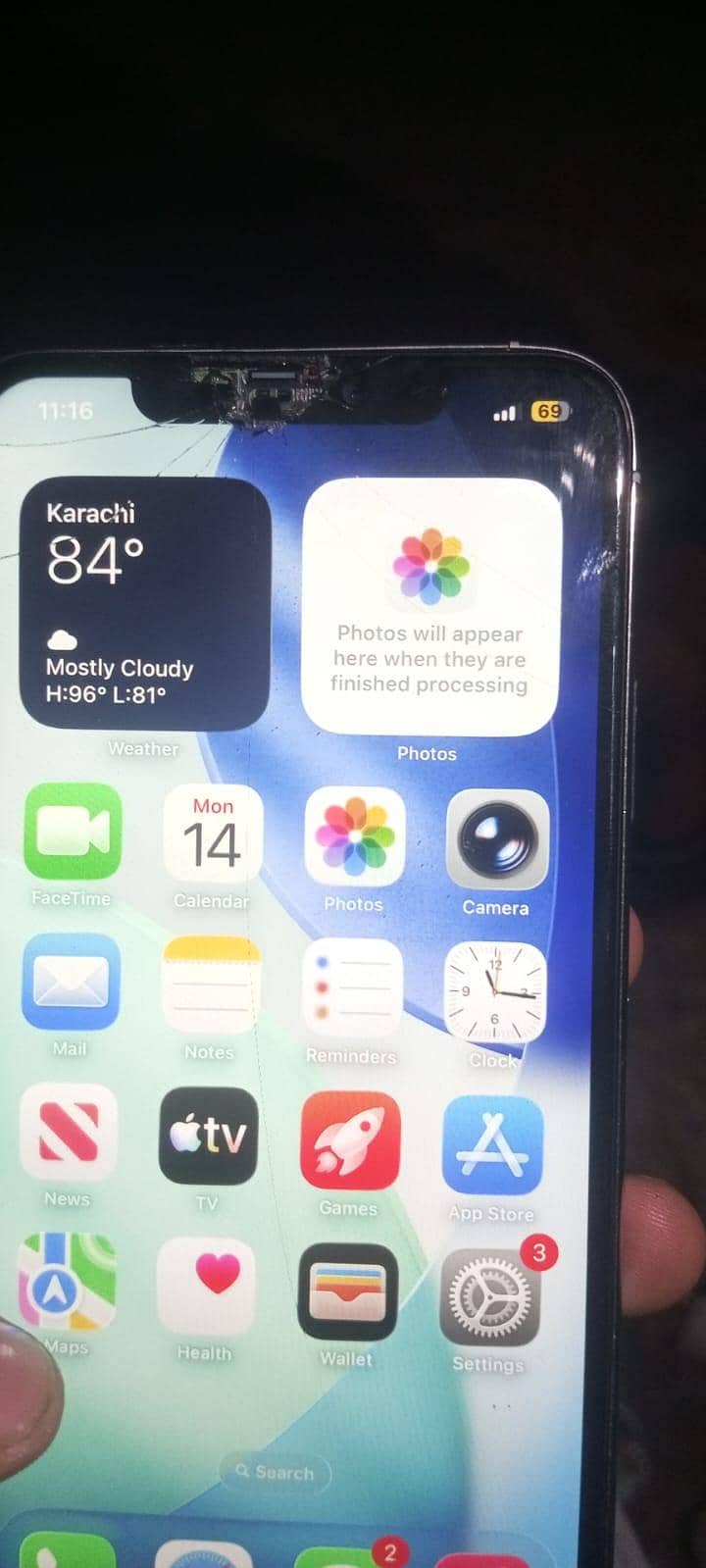 iphone 11 pro max sim working 7
