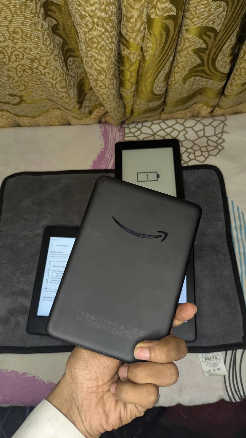 Amazon Kindle basic 11th generation 16gb 1