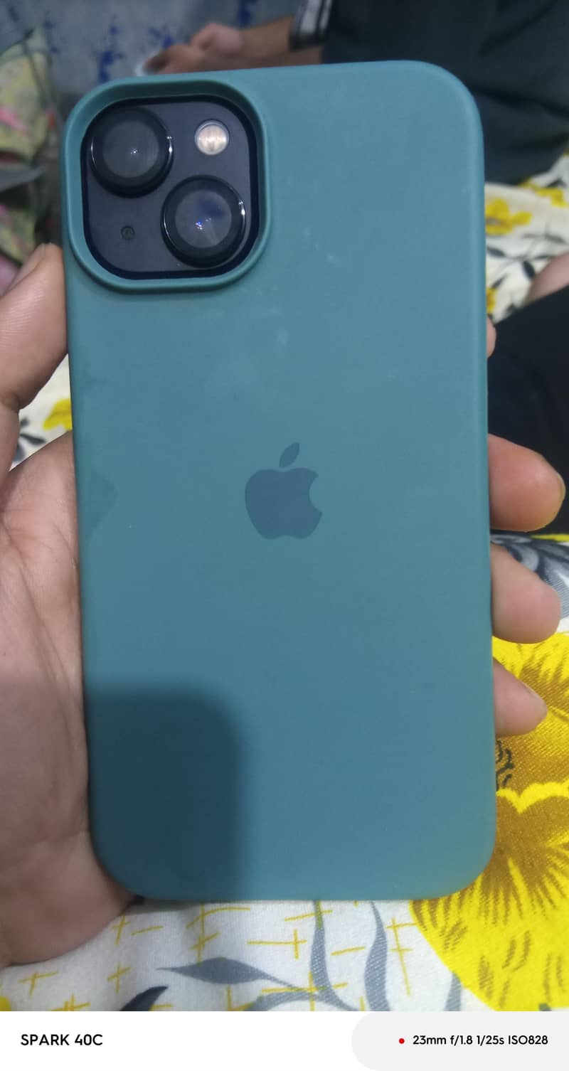 Apple iPhone 13 1