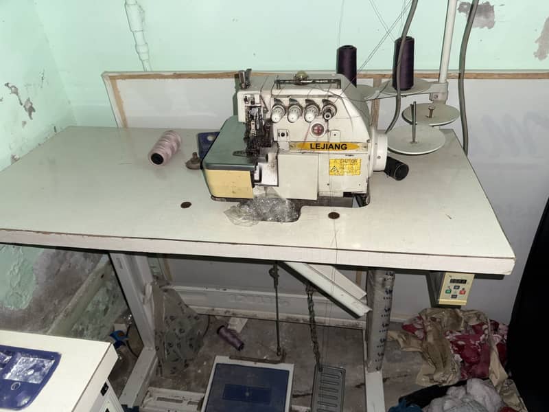 overlock machine 0