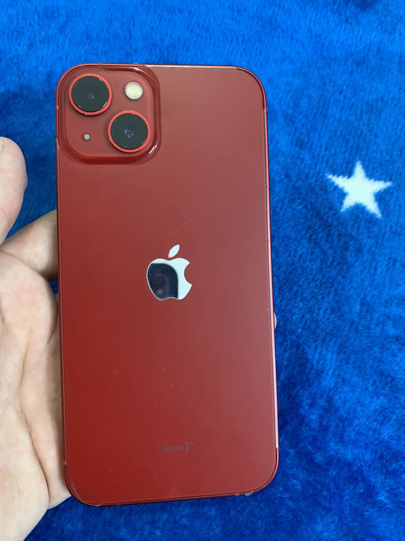 Apple iPhone 13 4
