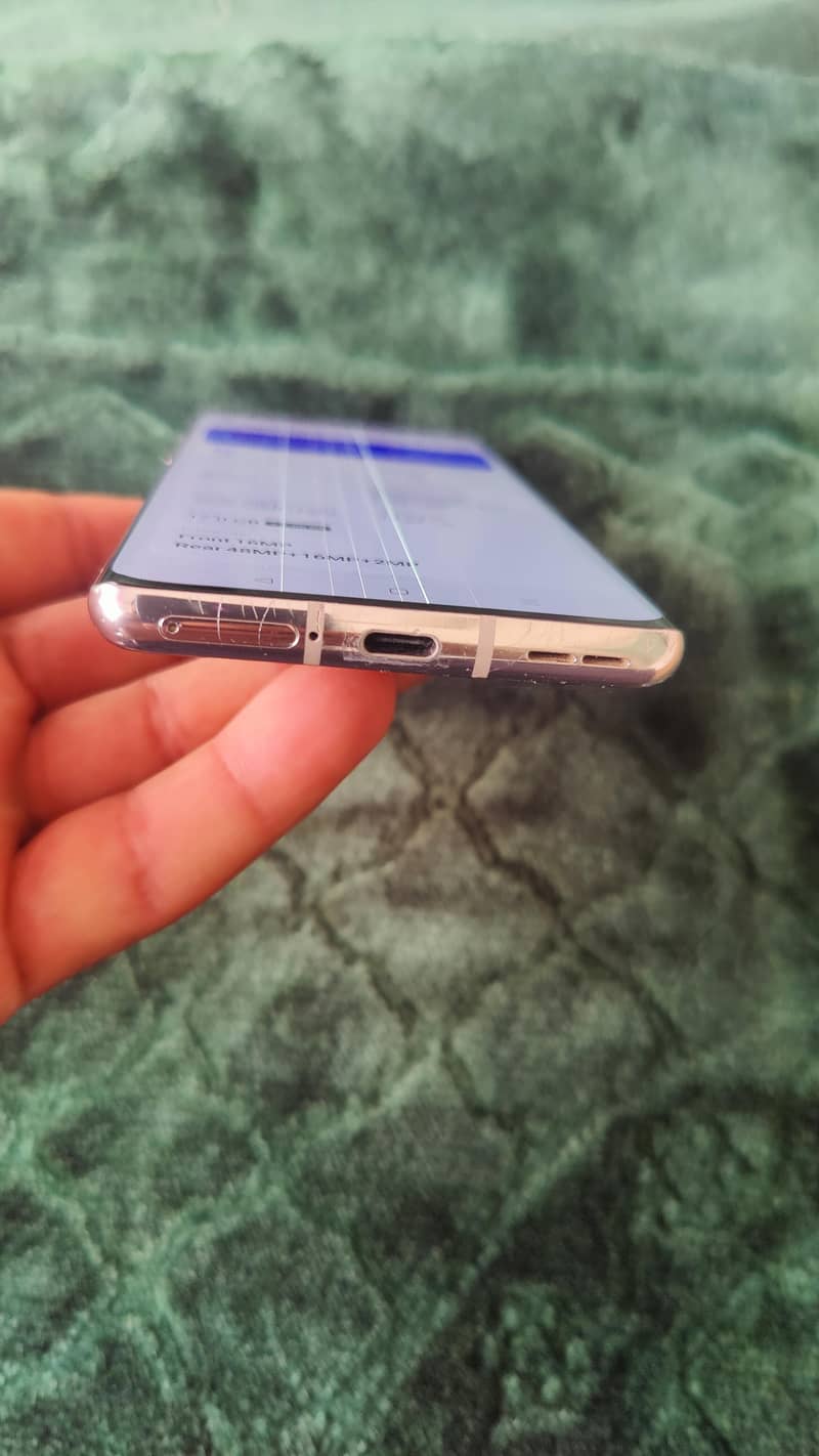 One Plus 8T 6