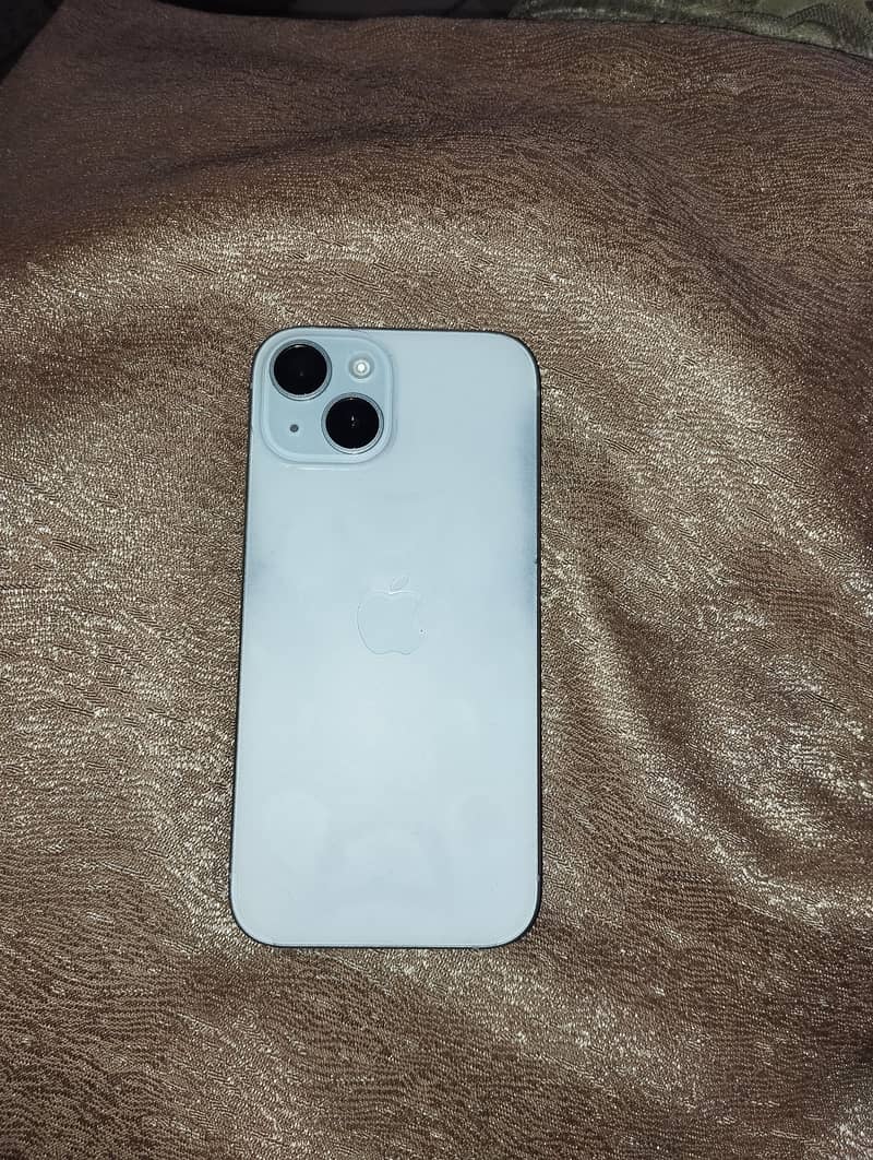 Apple iPhone 15 3