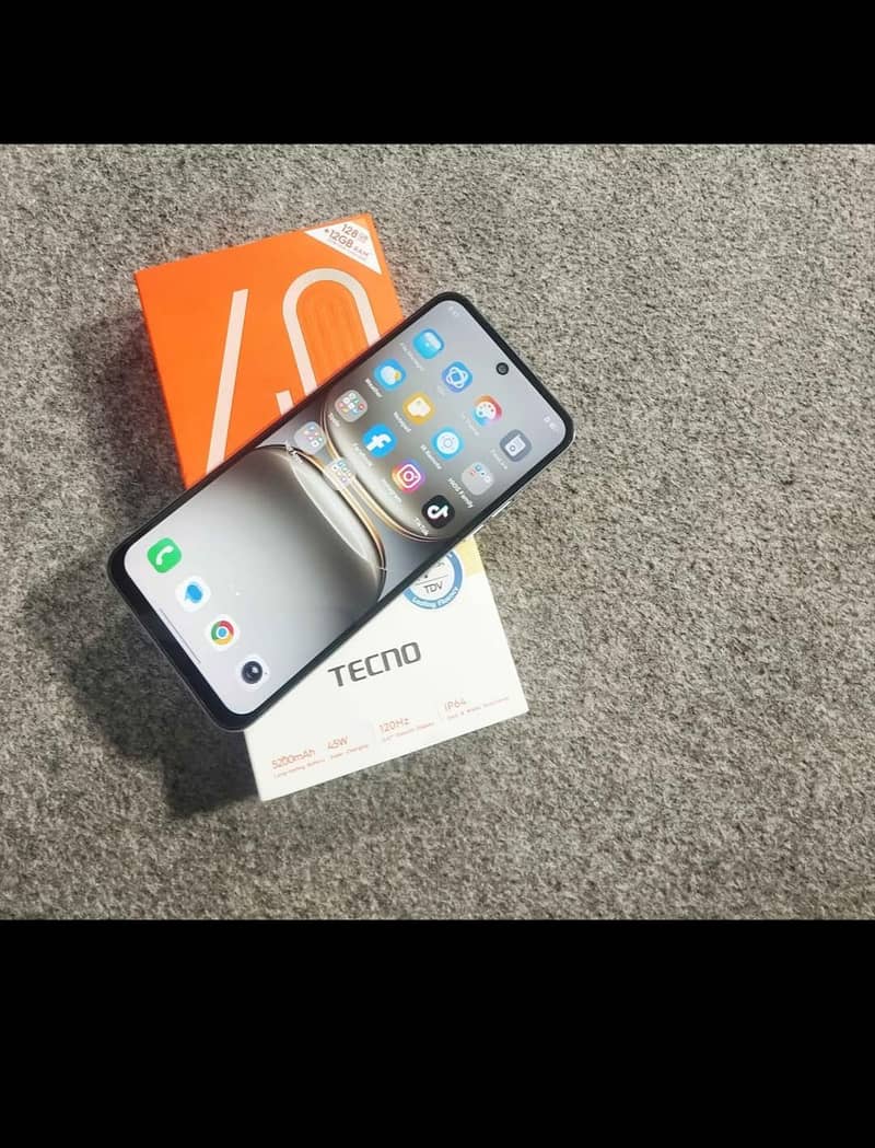 Tecno spark 40 2