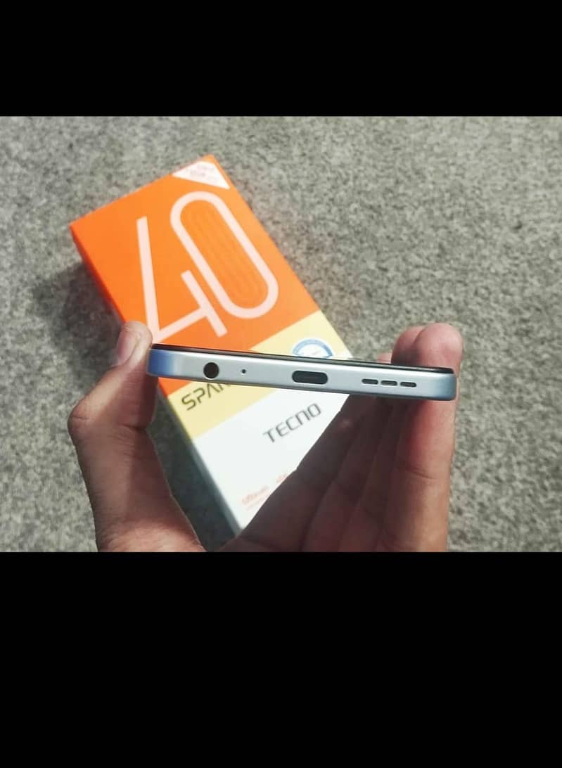 Tecno spark 40 3