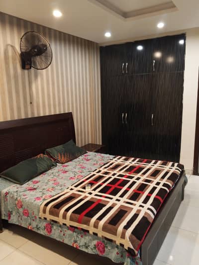 furnished flat For Rent Bahria town phase 7 monthly basis