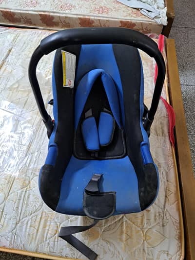 Baby Car Seat / Carry Cot (Blue & Black) - Excellent Condition