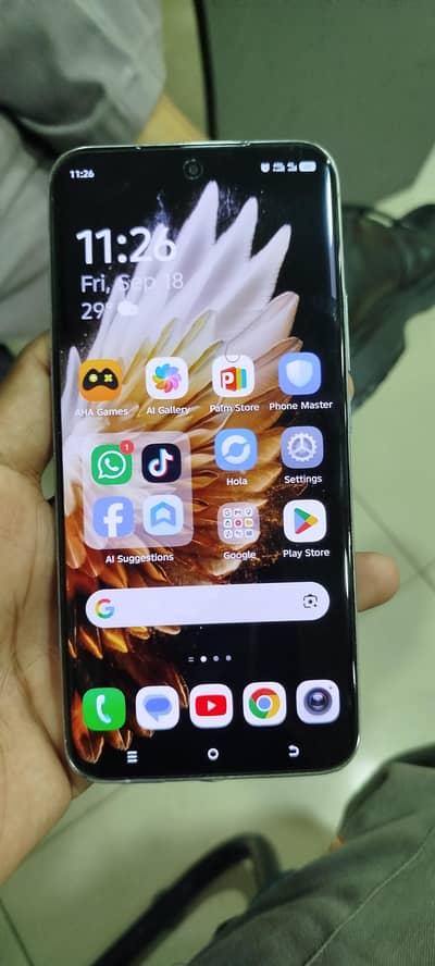 Tecno spark 40 pro plus 10.5 month warranty white colour complete box