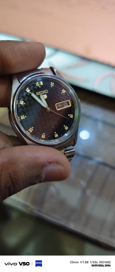 Vintage Seiko 5 Automatic 7019-8180 | Day-Date | Excellent Condition