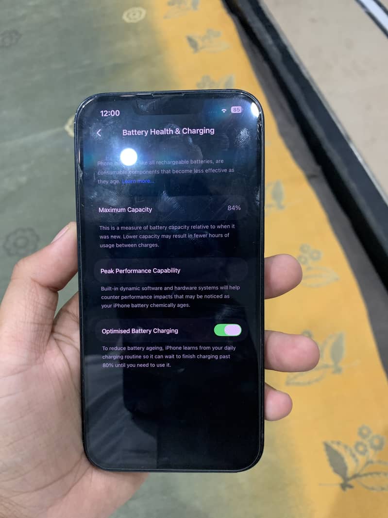 Apple iPhone 13 6