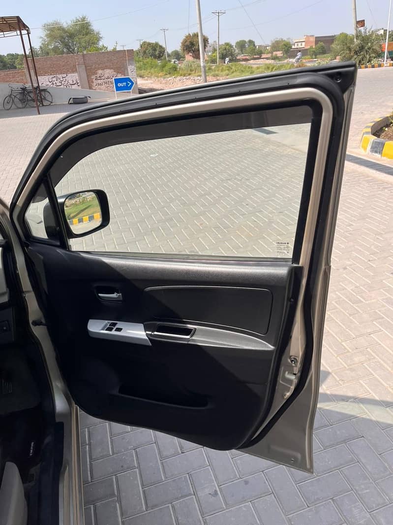 Suzuki Wagon R VXL 2017 7