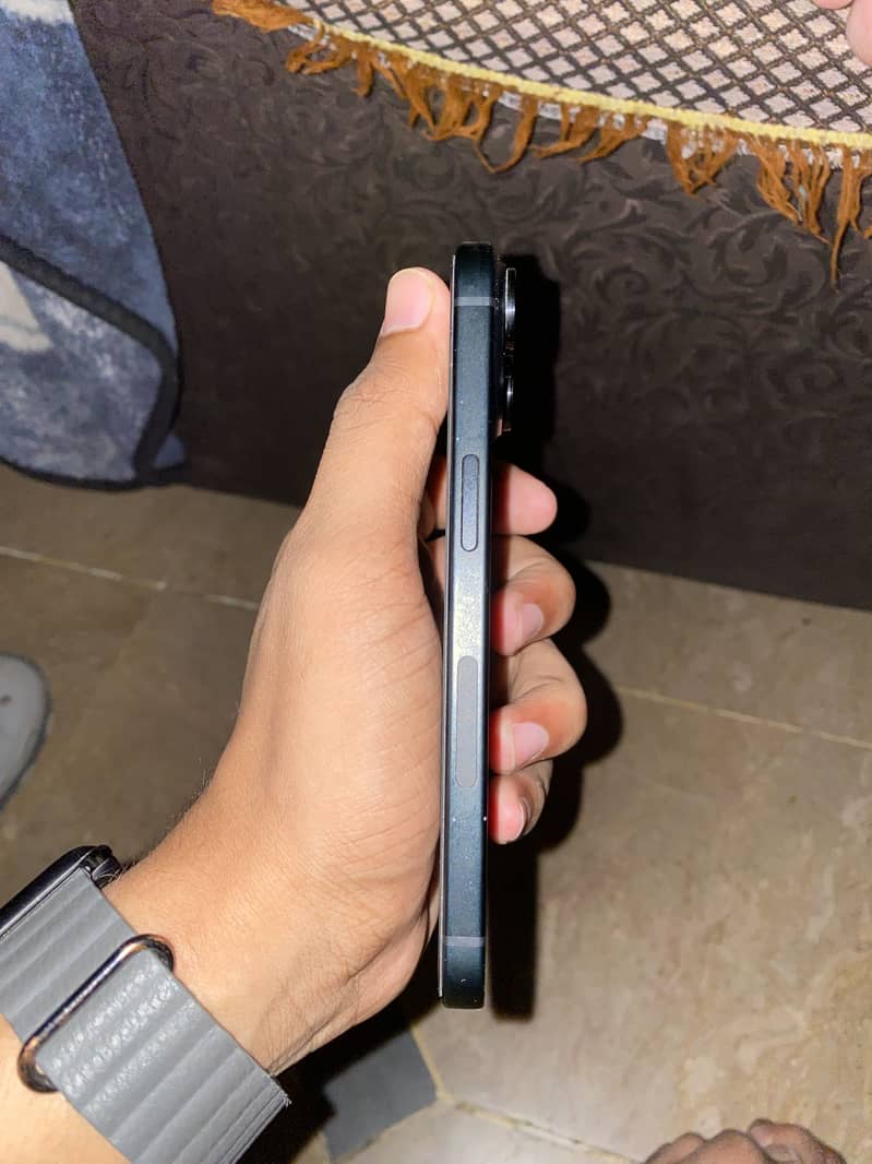 Apple iPhone 15 1