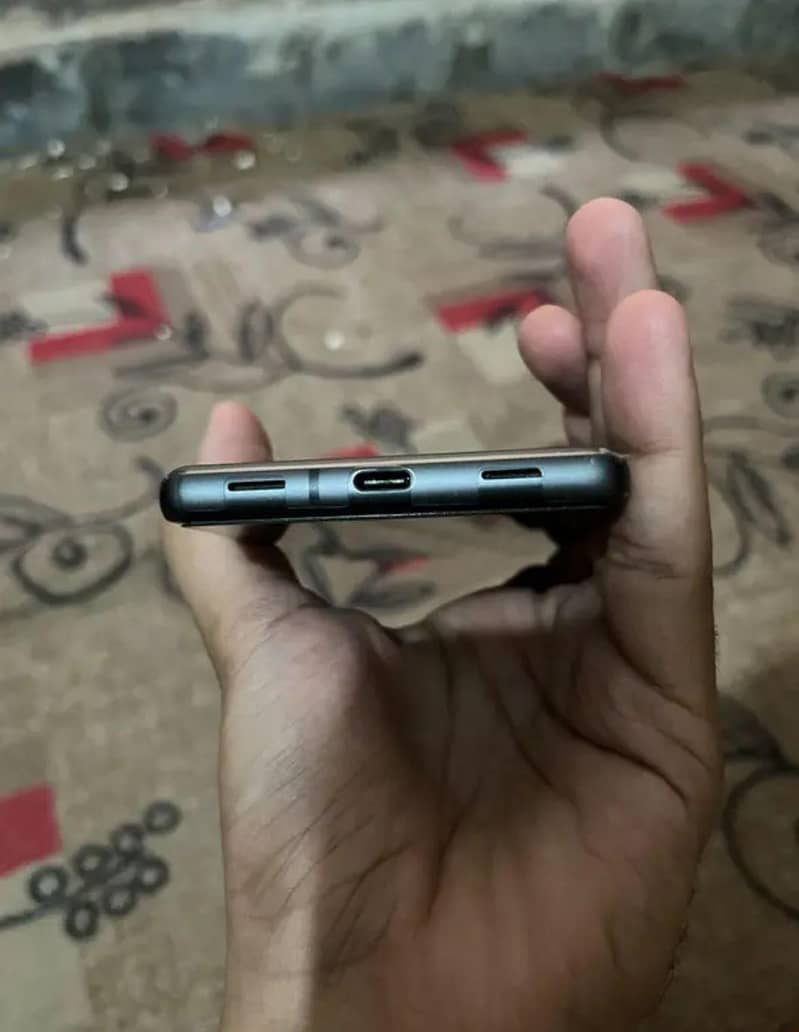 Google Pixel 7a 2