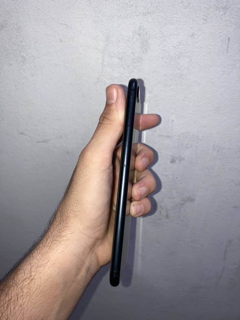 Apple iPhone 7 Plus 7