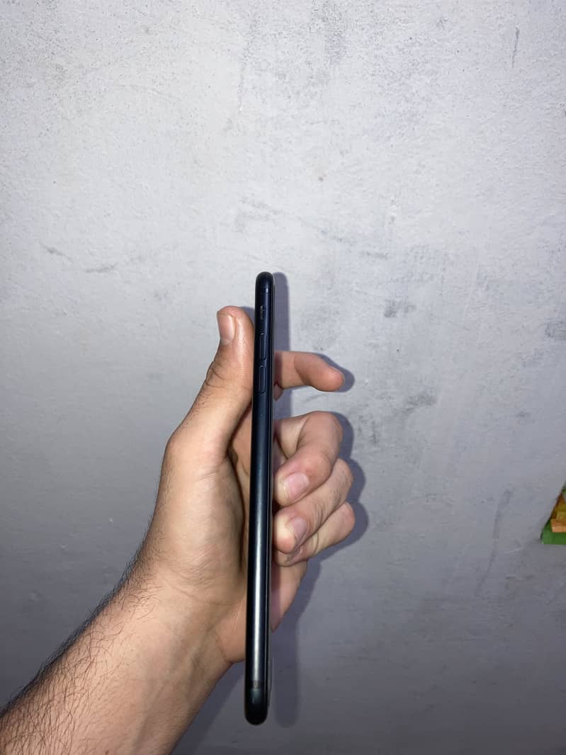 Apple iPhone 7 Plus 10