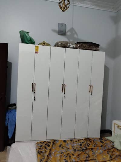 8 month used Furniture 10/10 condition