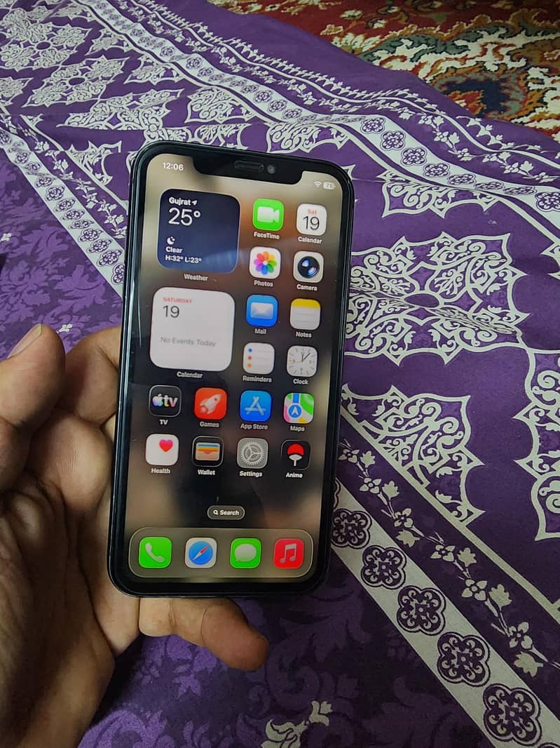 Apple iPhone 11 1