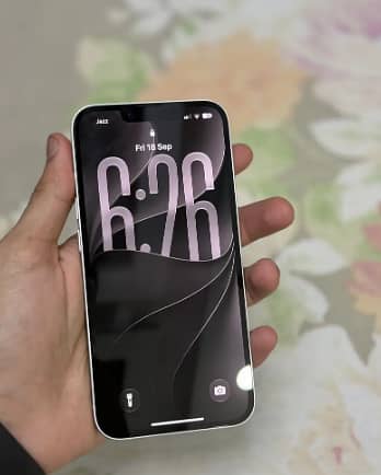 Apple iPhone 14 Pro 1