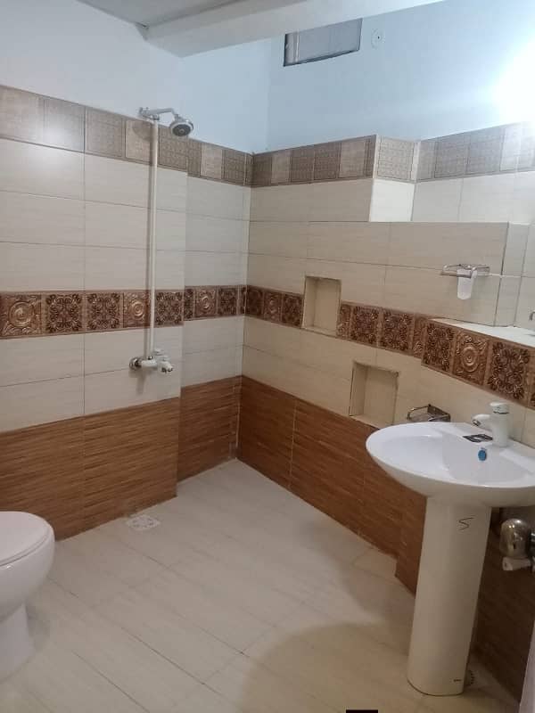 4 BED DD DUPLEX 30