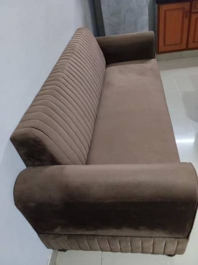 7 Seater sofa set Brand new condition