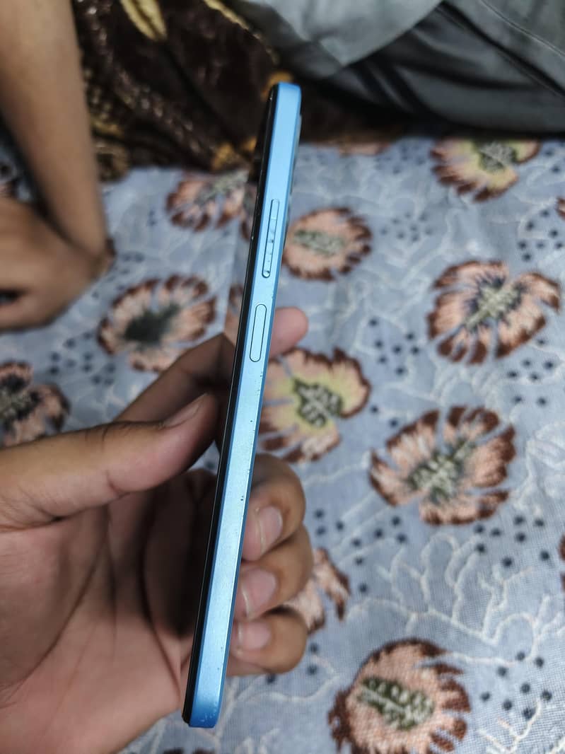 Xiaomi Redmi Note 12 2