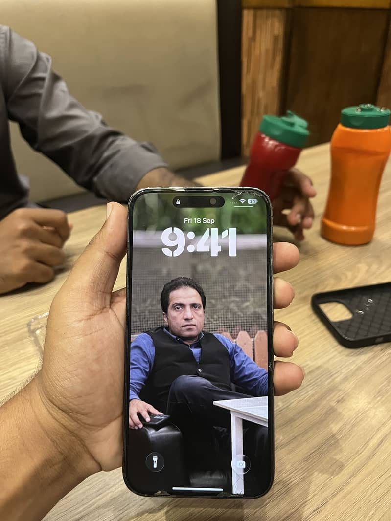 Apple iPhone 14 Pro Max 0