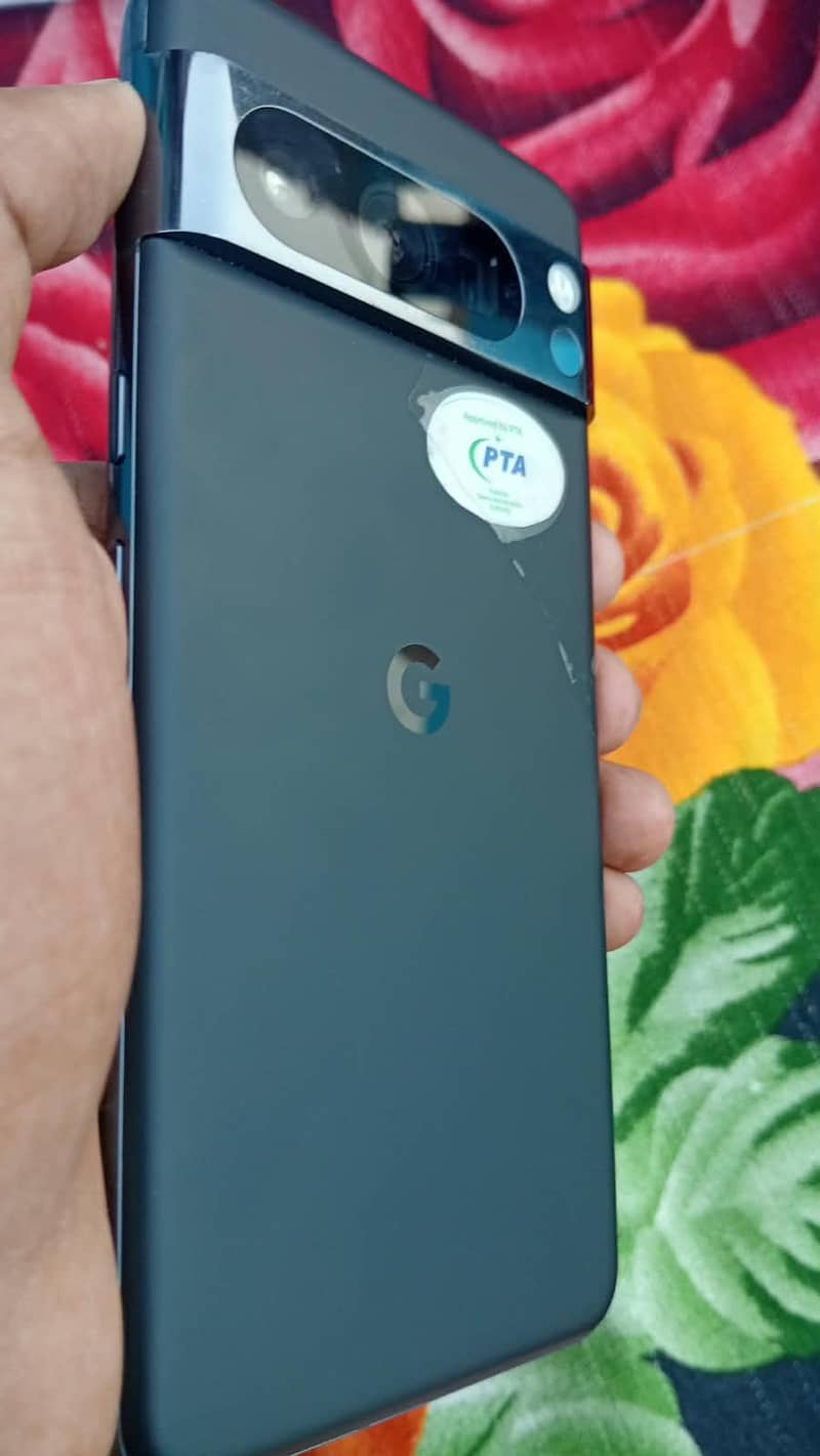 Google Pixel 8 Pro 0