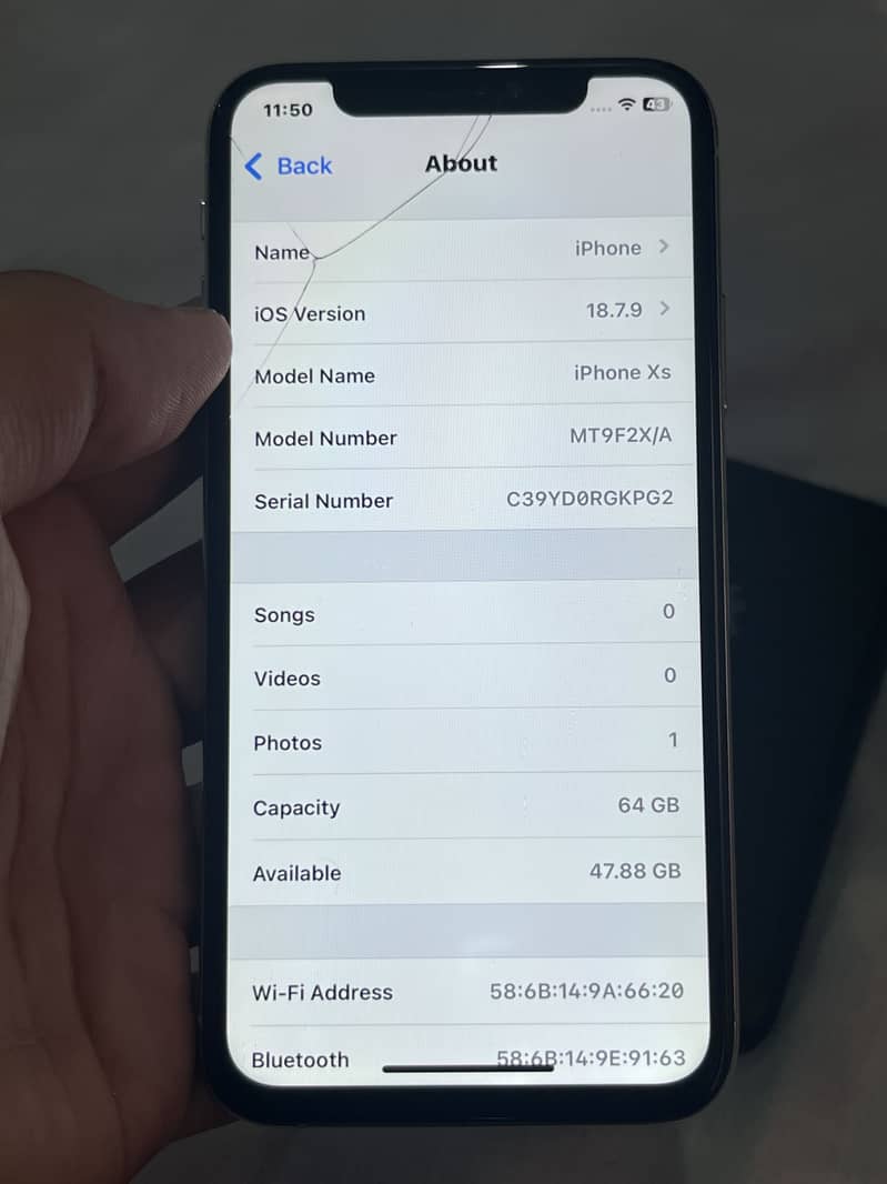 Apple iPhone XS 3