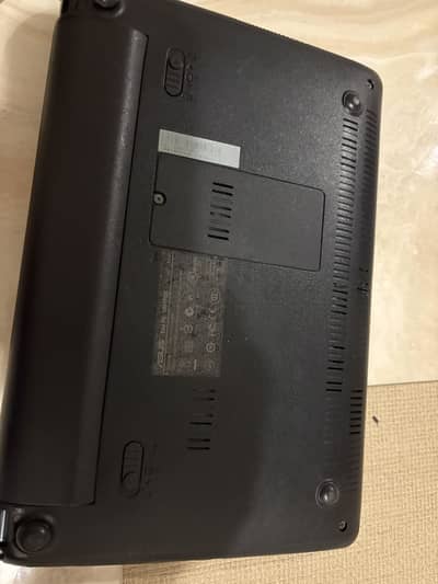 Asus Eee PC Netbook – 1GB RAM – Purple Floral Design – Windows 7