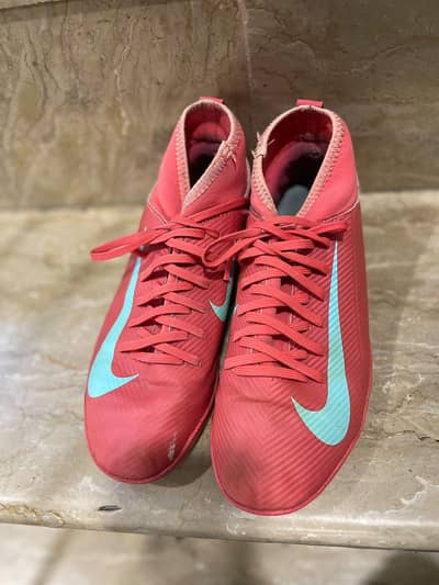 Nike original football shoes