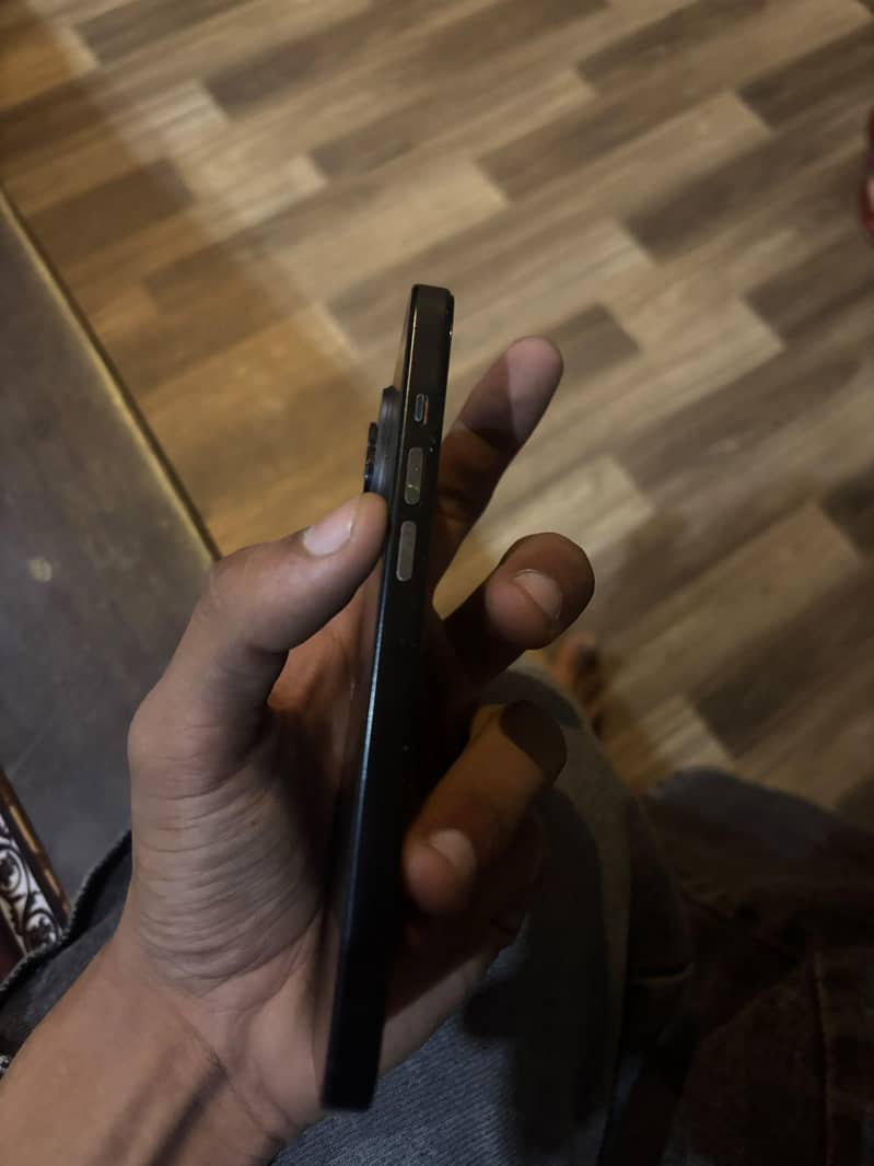 Apple iPhone 15 1