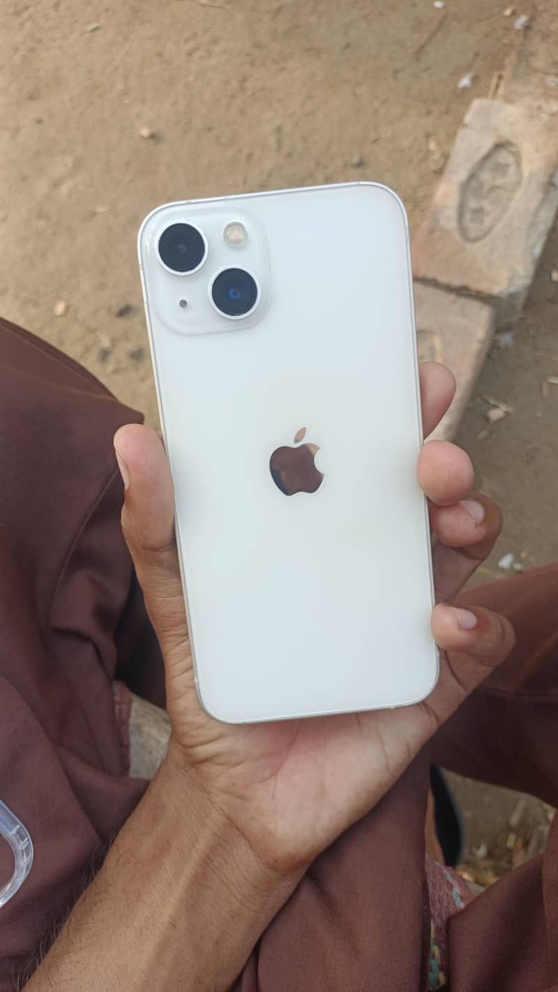 Apple iPhone 13 3