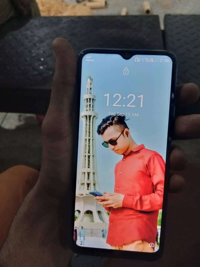 Itel Vision 3 2