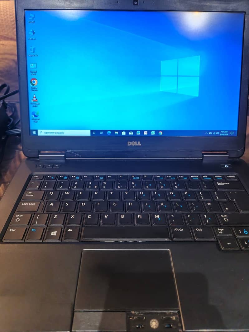latitude 7