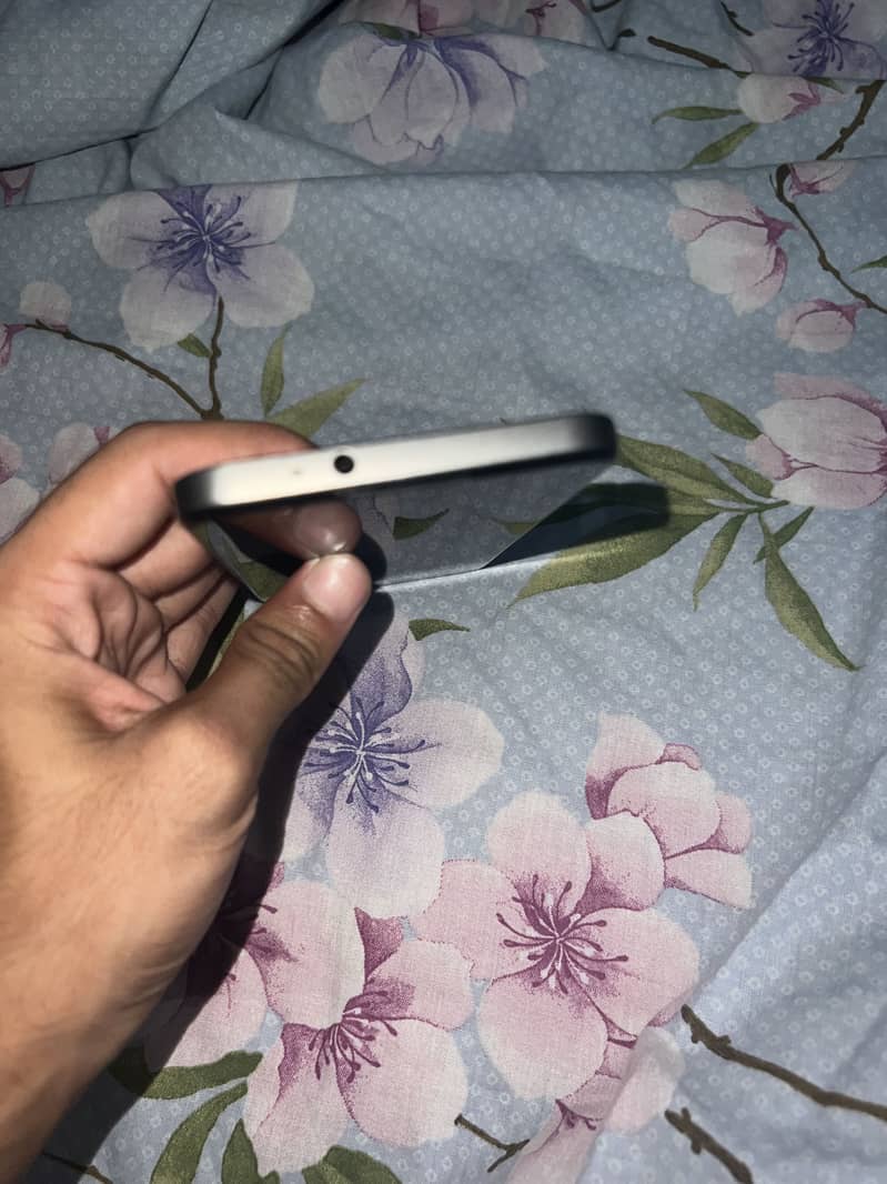Nokia C110 8