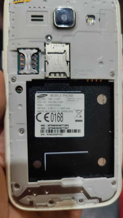 Samsung Mobile J1