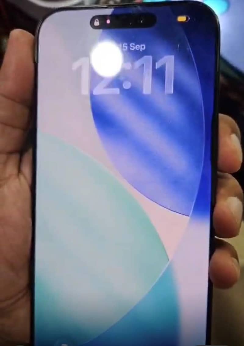 Apple iPhone 16 Pro Max 1