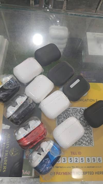 Imported EarPods Lott