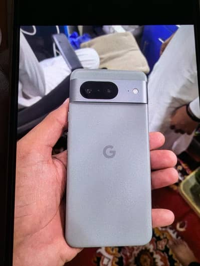 Google Pixel 8