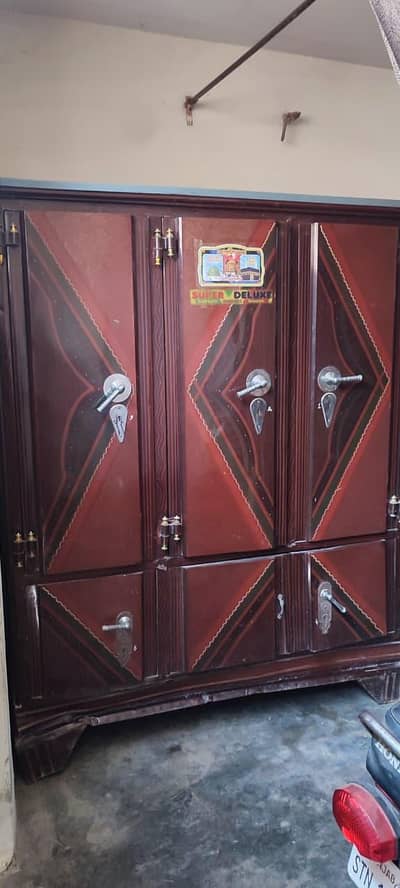 Almari 3door +923201078260