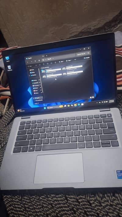 latitude 5420 | i7 1185g7 | 16gb ddr4 | 512nvme | backlit all ok ha