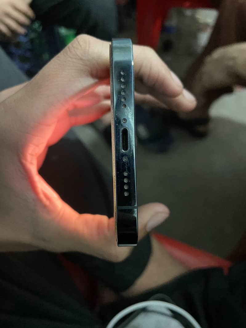 Apple iPhone 12 Pro Max 8
