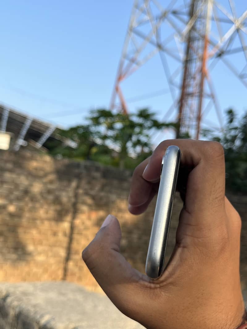 Apple iPhone X 2
