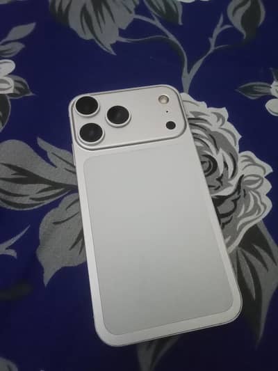 Apple iPhone XR Converted 17pro