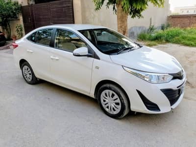 Toyota Yaris GLI CVT 1.3 Automatic 2022