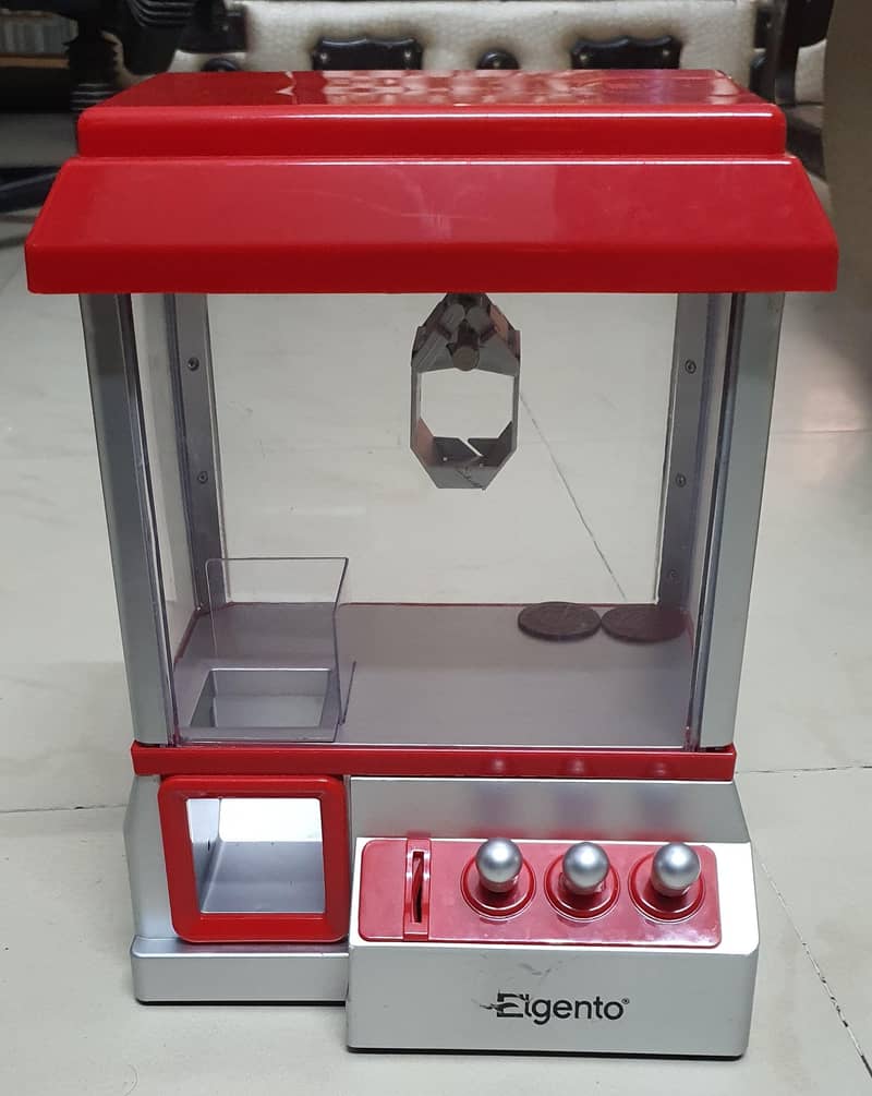 Mini Claw Machine 0
