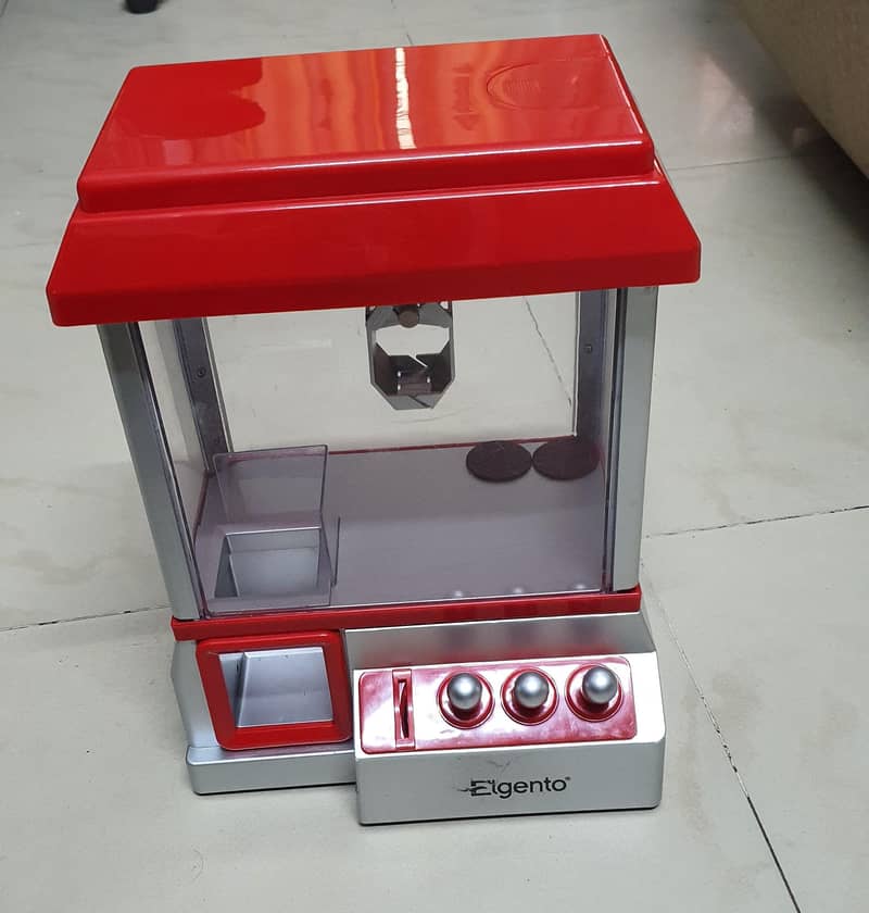 Mini Claw Machine 2