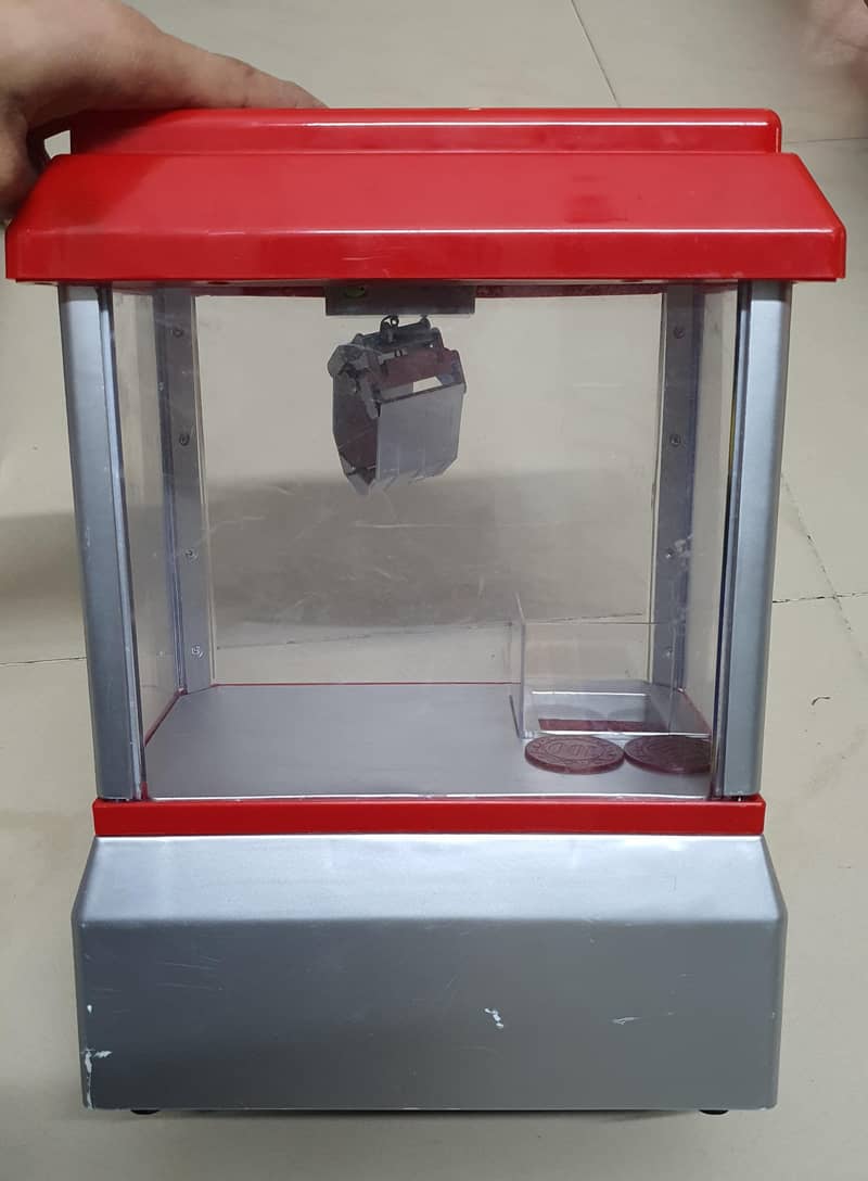 Mini Claw Machine 4
